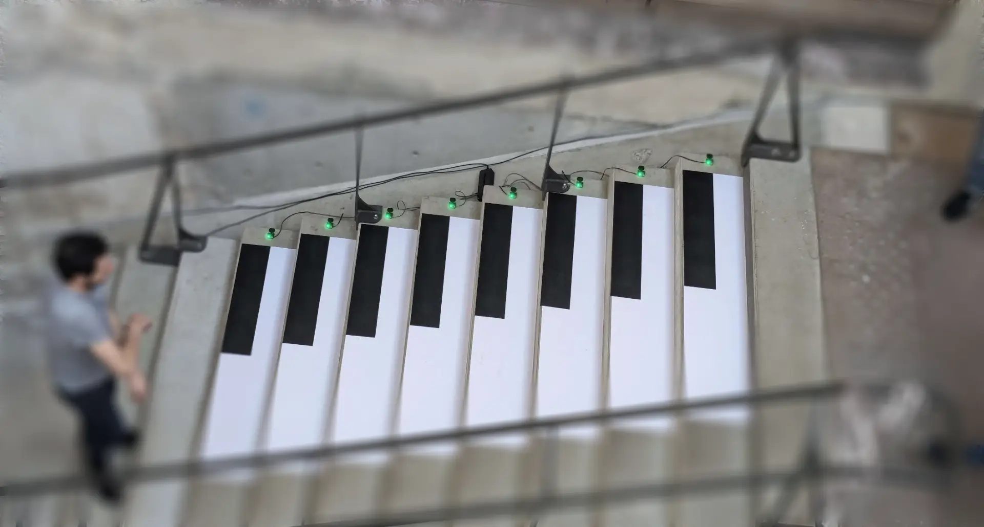 Installation d'Escalarmonie dans le bâtiment de l'Enjmin